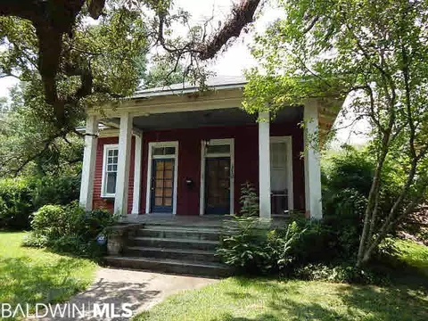 210 Tuttle Ave, Mobile, AL 36604 photo 1