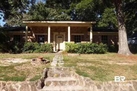 2316 W Lantern Ln, Mobile, AL 36693 photo 1