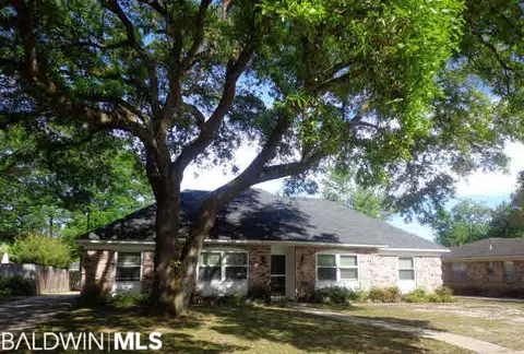 1279 Skyview Dr, Mobile, AL 36609 photo 1
