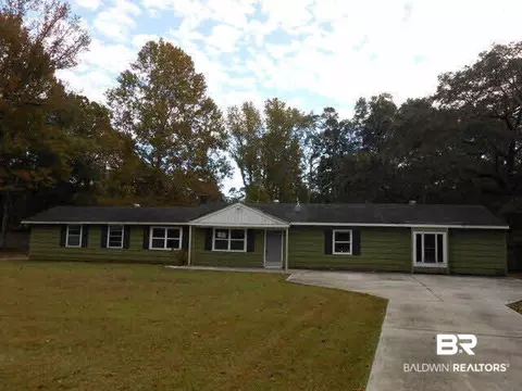 3051 Riverside Dr, Mobile, AL 36605 photo 1
