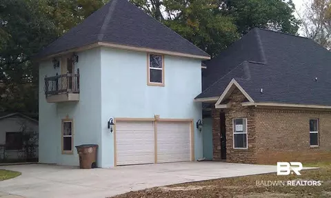 2702 Edgewood St, Mobile, AL 36607 photo 1