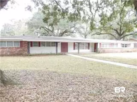 1204 Beacon Ln, Mobile, AL 36693 photo 1