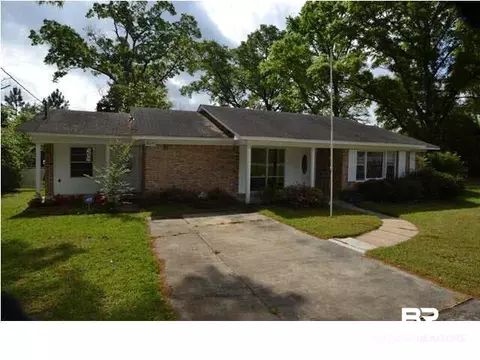 824 Wendover Rd, Mobile, AL 36608 photo 1
