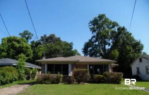 1554 Basil St, Mobile, AL 36603 photo 1