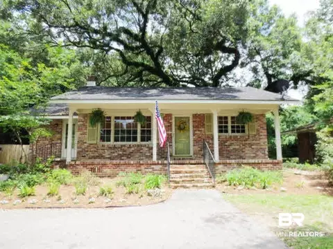 362 N Wacker Ln, Mobile, AL 36608 photo 1