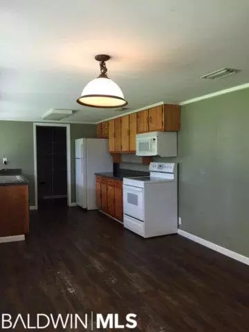 3951 E Audubon Dr, Mobile, AL 36619 photo 3