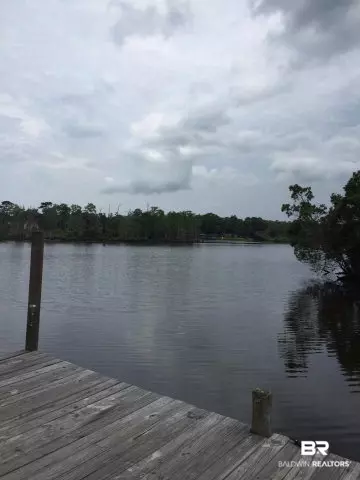 3951 E Audubon Dr, Mobile, AL 36619 photo 2