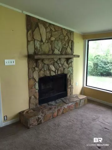 3951 E Audubon Dr, Mobile, AL 36619 photo 6