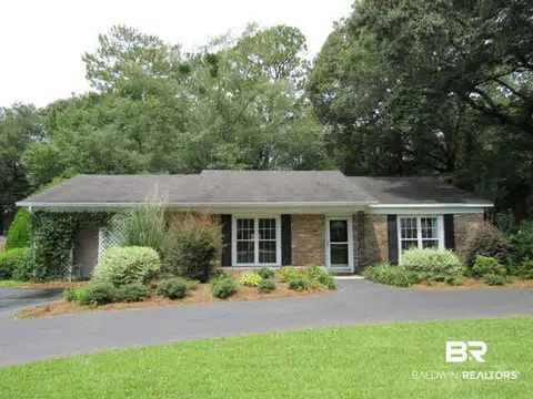 1162 Mountain Dr, Mobile, AL 36693 photo 1