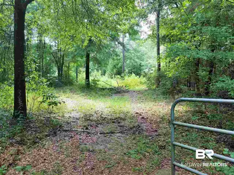 539 551 Brown Rd, Mcdavid, FL 32568 photo 4