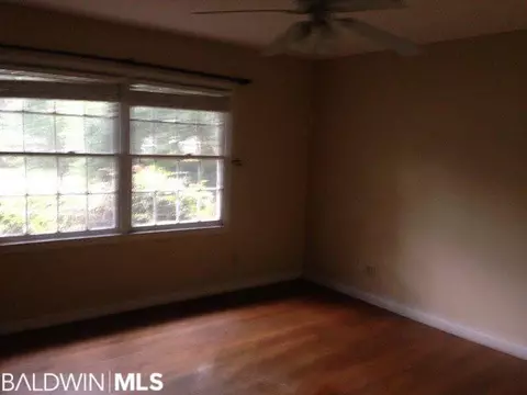 1035 W St Moritz Dr, Mobile, AL 36608 photo 10