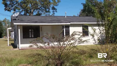 2305 Ringold St, Flomaton, AL 36441 photo 1