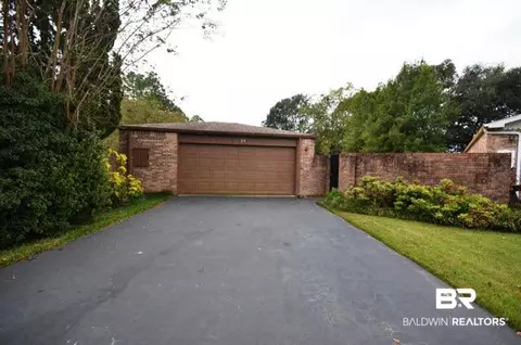 24 Town Crier Ct, Mobile, AL 36609 photo 1
