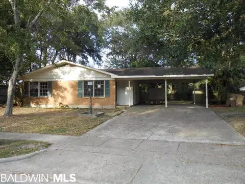 501 E Heritage Dr, Mobile, AL 36609 photo 1
