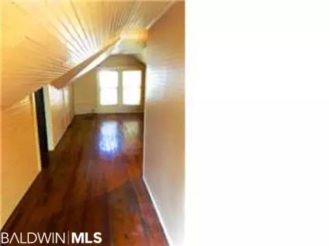 216 Hazel St, Mobile, AL 36607 photo 8