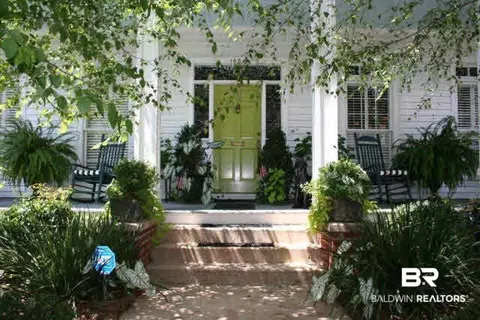 1654 Dauphin St, Mobile, AL 36604 photo 1