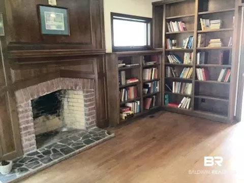 3560 Pelham Dr, Mobile, AL 36619 photo 3