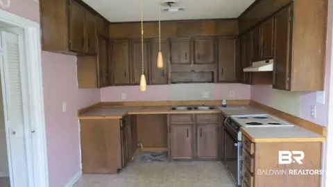 2600 E Old Dobbin Dr, Mobile, AL 36695 photo 3