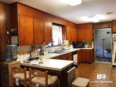 33108 Albert Hollon Ln, Lillian, AL 36549 photo 6