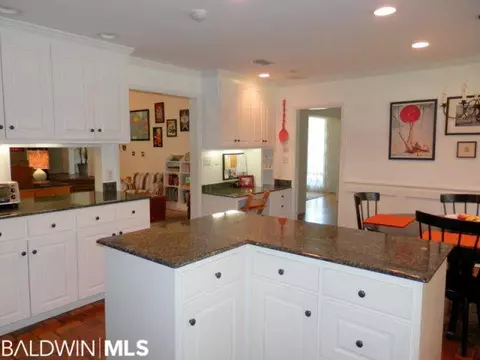 4451 Suzanne Cir, Mobile, AL 36608 photo 7