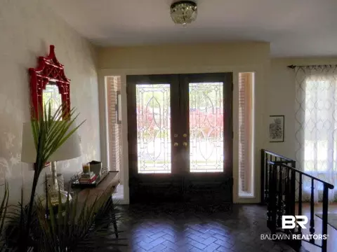 4451 Suzanne Cir, Mobile, AL 36608 photo 2