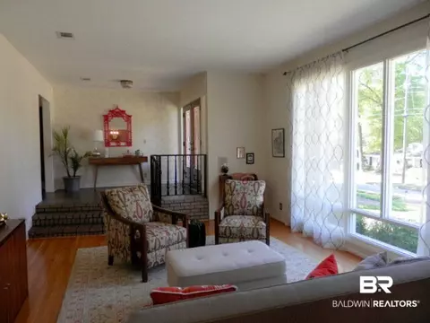 4451 Suzanne Cir, Mobile, AL 36608 photo 4