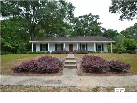 5333 Wilhelm Dr, Mobile, AL 36618 photo 1