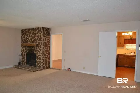 732 E Brannan Dr, Mobile, AL 36695 photo 5