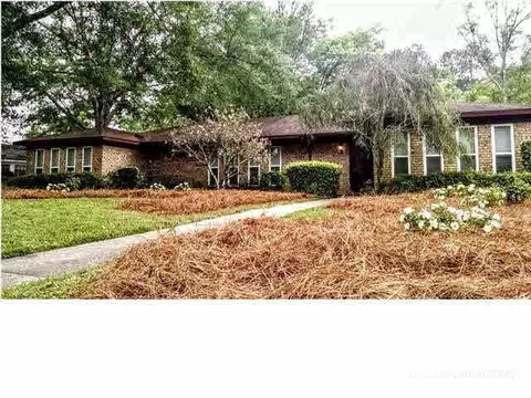4153 S Spring Valley Dr, Mobile, AL 36693 photo 1