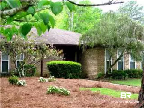 4153 S Spring Valley Dr, Mobile, AL 36693 photo 2