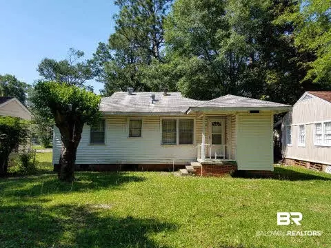 105 10th Ave, Chickasaw, AL 36611 photo 2