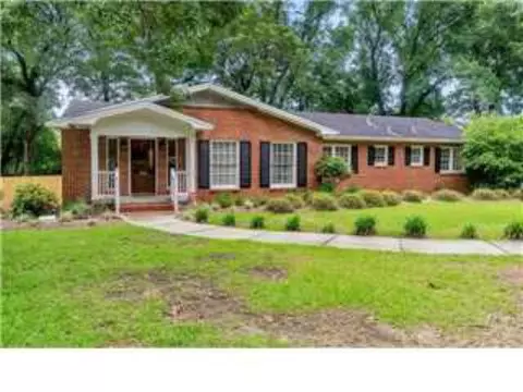 8 Springhill Ct, Mobile, AL 36608 photo 1