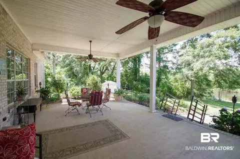 617 E Gilbert Dr, Satsuma, AL 36572 photo 3