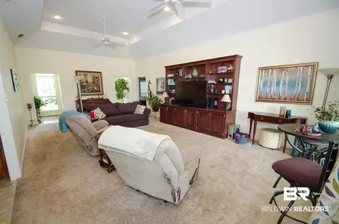 617 E Gilbert Dr, Satsuma, AL 36572 photo 4