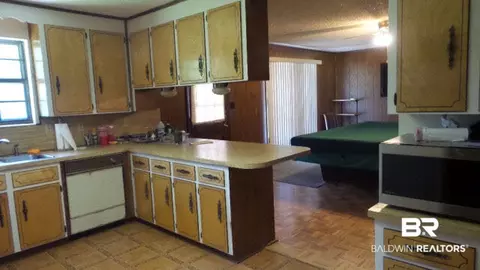 53 Main St, Mcdavid, FL 32568 photo 16