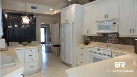 213 E Pine St, Atmore, AL 36502 photo 33