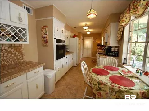 2000 Marian Dr, Mobile, AL 36695 photo 3