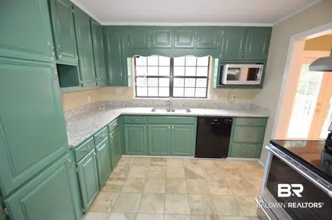 4204 Arcturus Ln, Mobile, AL 36693 photo 7