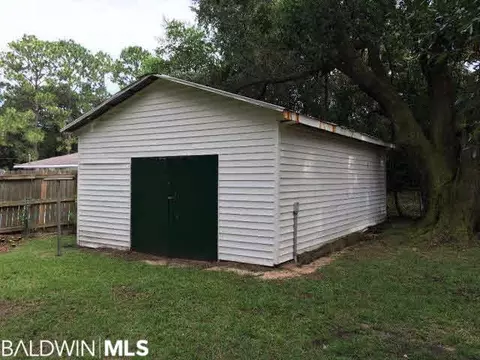 269 Larkspur St, Mobile, AL 36609 photo 4