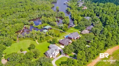 6052 Riverchase Dr, Mobile, AL 36619 photo 2