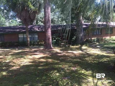 5 Spring Bank Rd, Mobile, AL 36608 photo 4