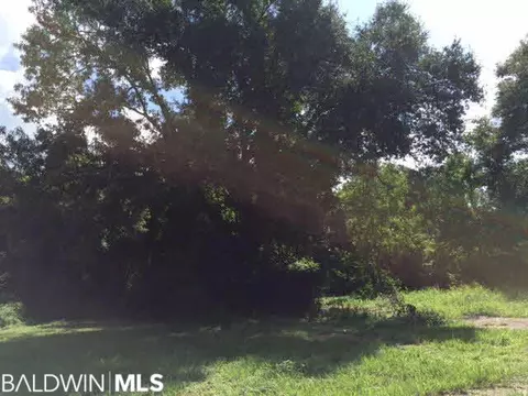 565 Marcus Dr, Mobile, AL 36609 photo 9
