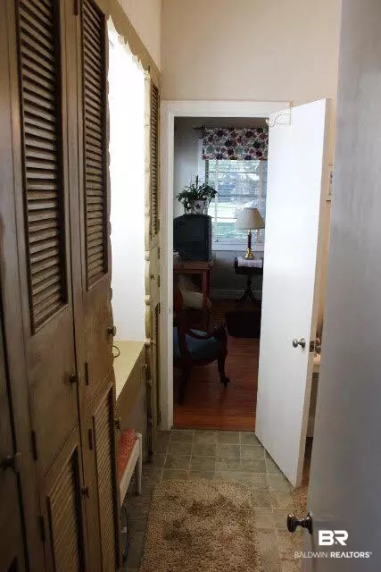 262 Woodlands Ave, Mobile, AL 36607 photo 10