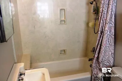 262 Woodlands Ave, Mobile, AL 36607 photo 7