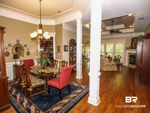 735 Natchez Trail Ct, Mobile, AL 36609 photo 3