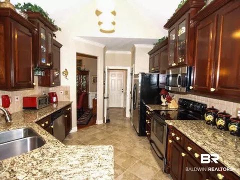 735 Natchez Trail Ct, Mobile, AL 36609 photo 10