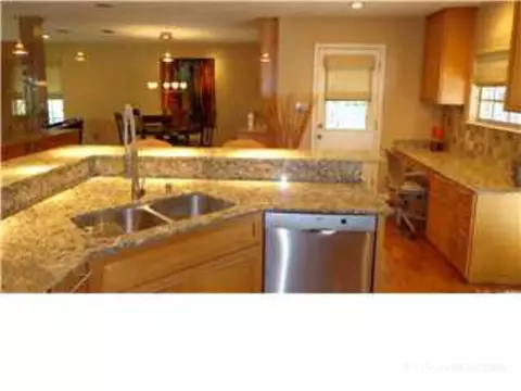 4955 Winslow Dr, Mobile, AL 36608 photo 6