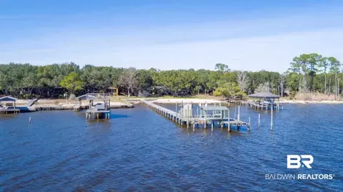 9398 Bayview Dr, Lillian, AL 36549 photo 2