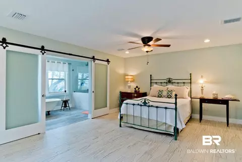 9398 Bayview Dr, Lillian, AL 36549 photo 23