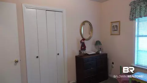 610 E Pine St, Atmore, AL 36502 photo 11